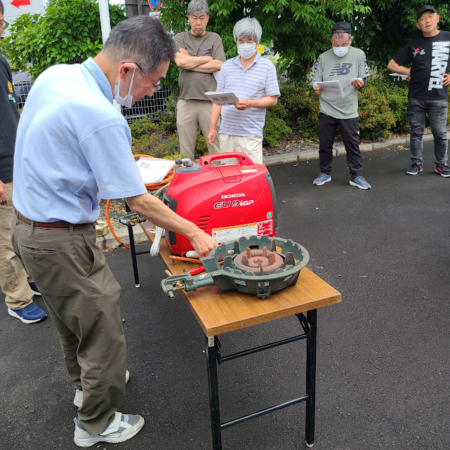 静岡県富士市茶の木平町自主防災会主催の防災訓練に協力参加～災害に備え、コインランドリーが地域と連携～